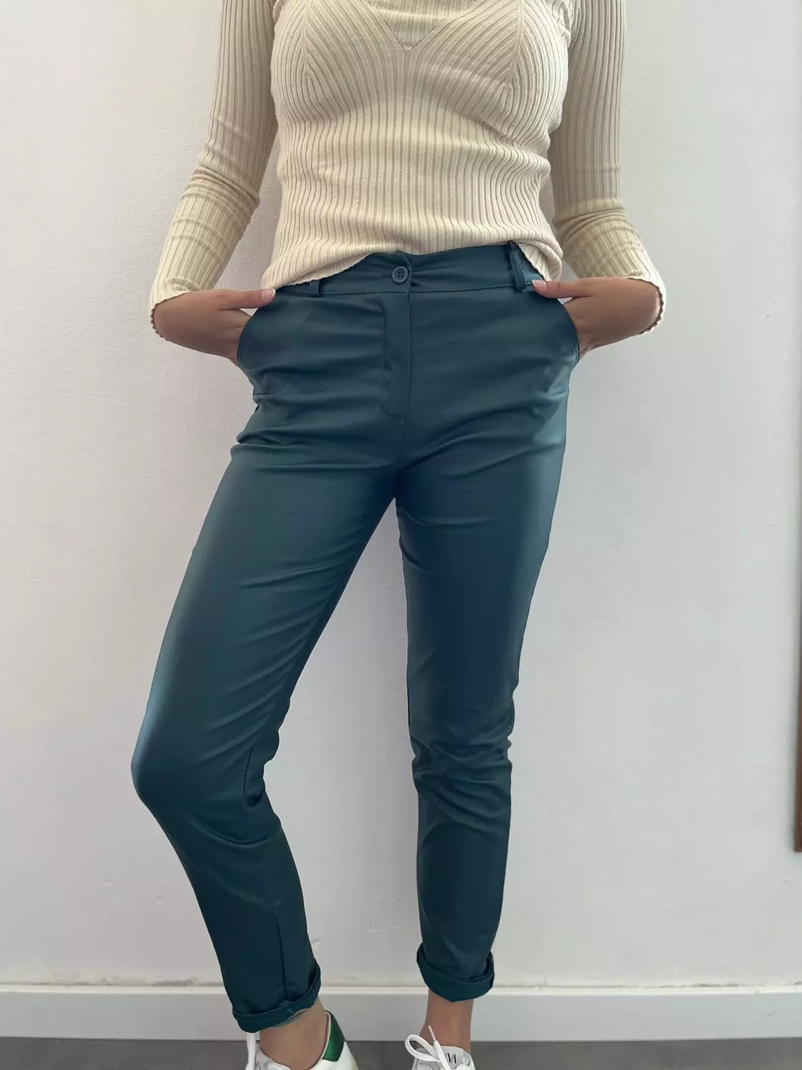 Pantalón Cinto PU