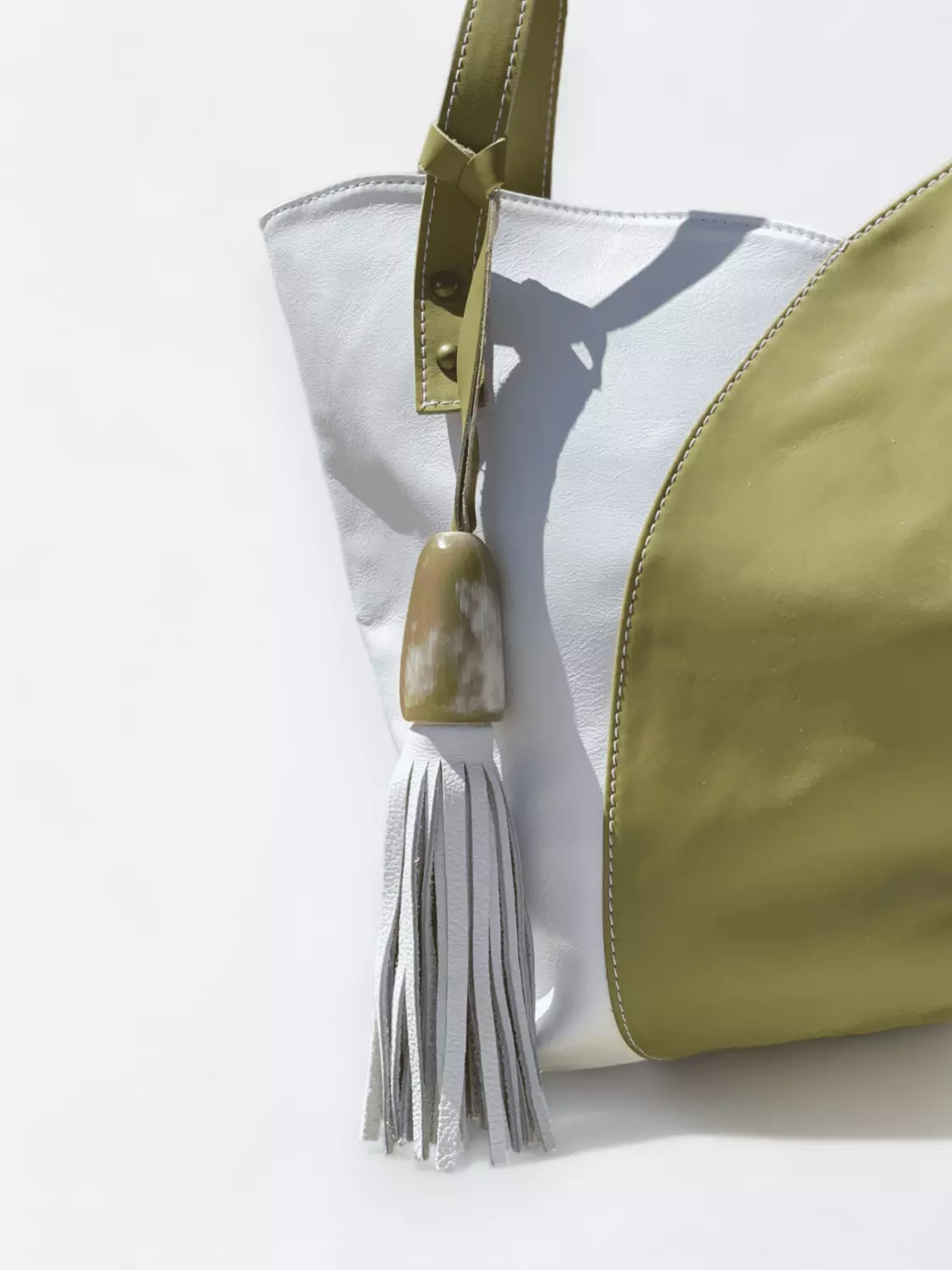 Cartera Santa