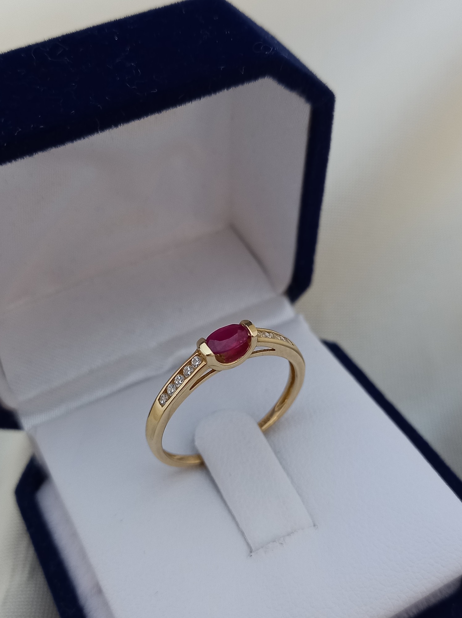 Anillo Destello rojo