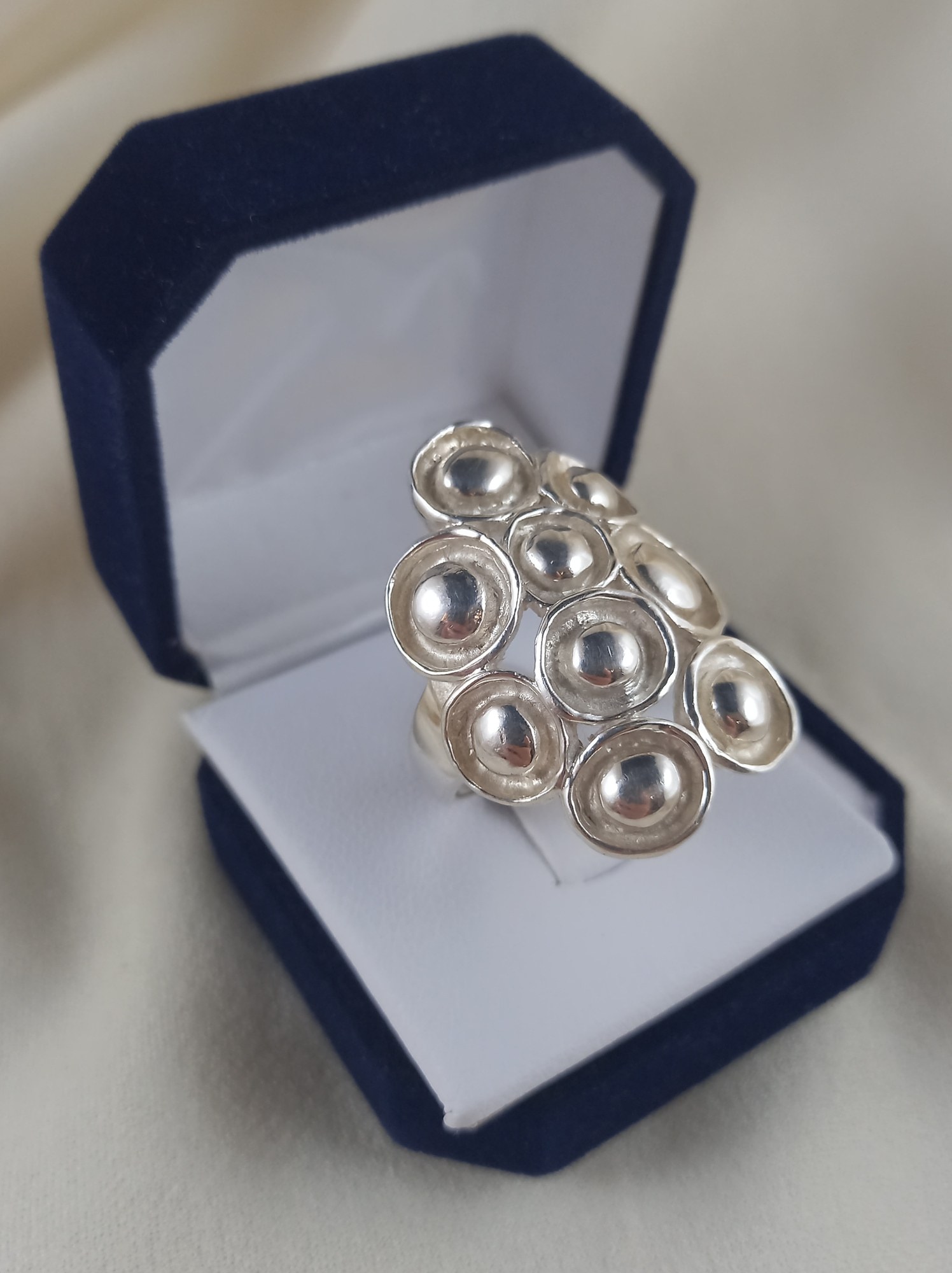 Anillo Aura