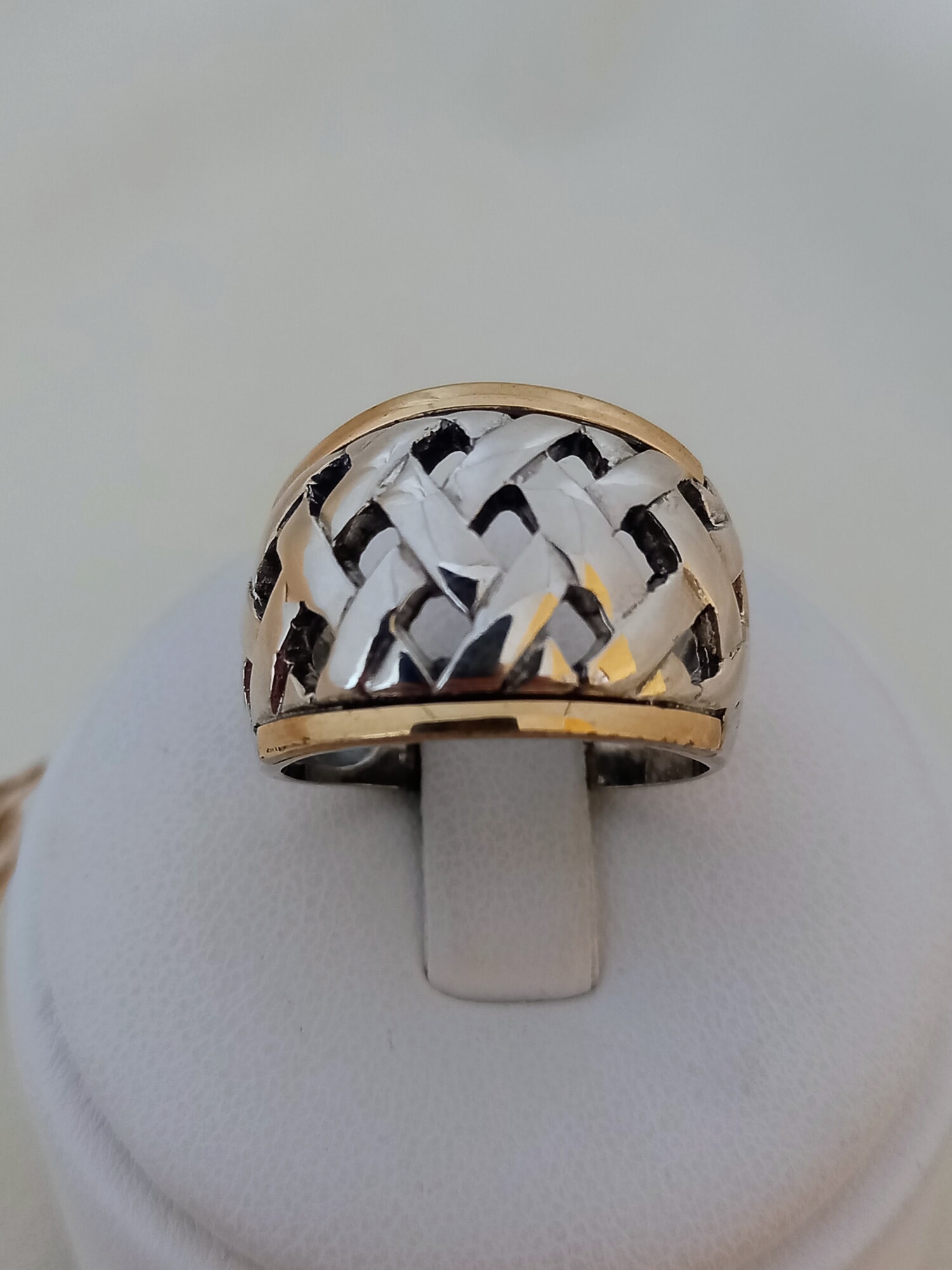 Anillo Tejido