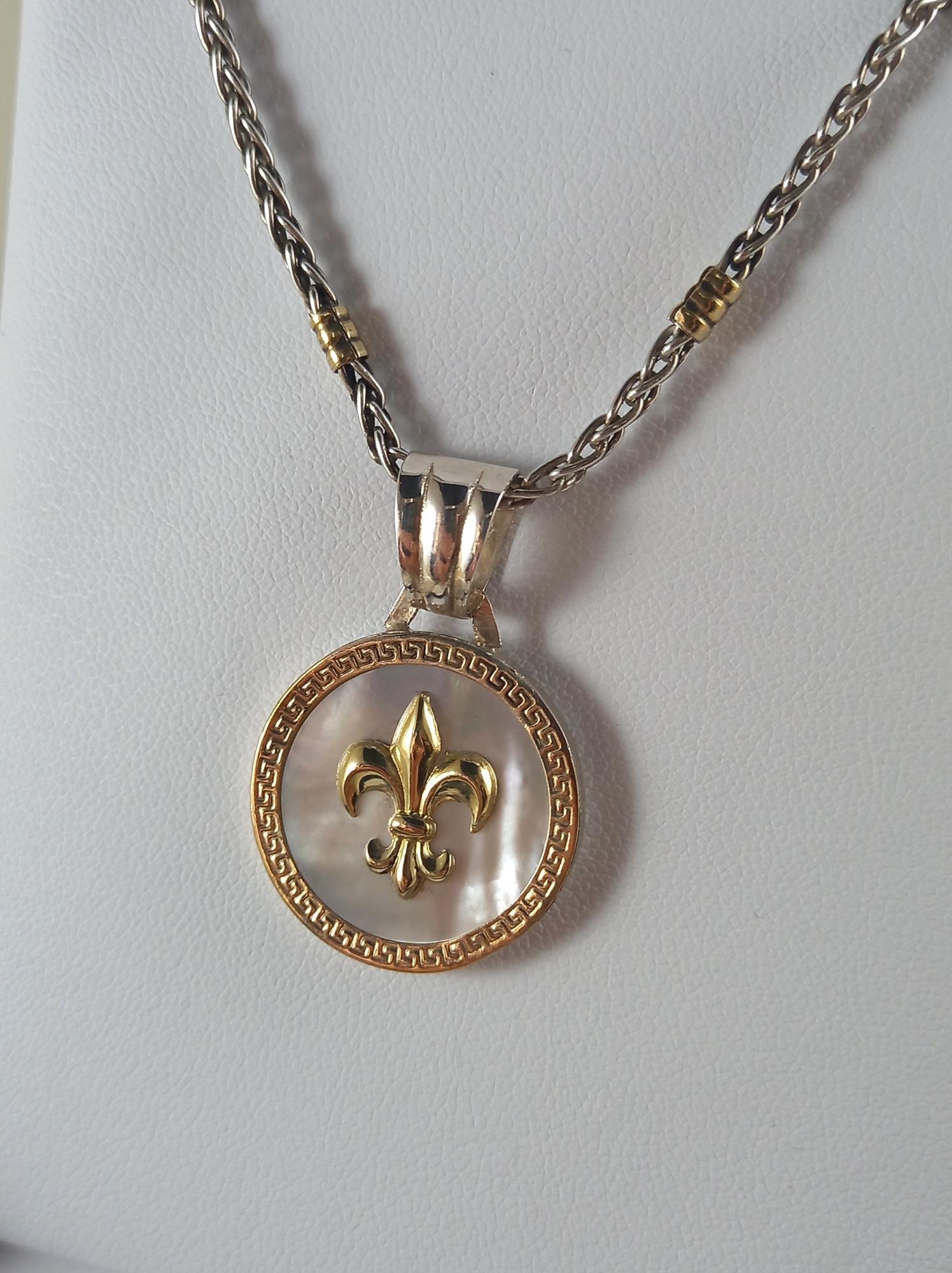 Conjunto Flor de lis nácar