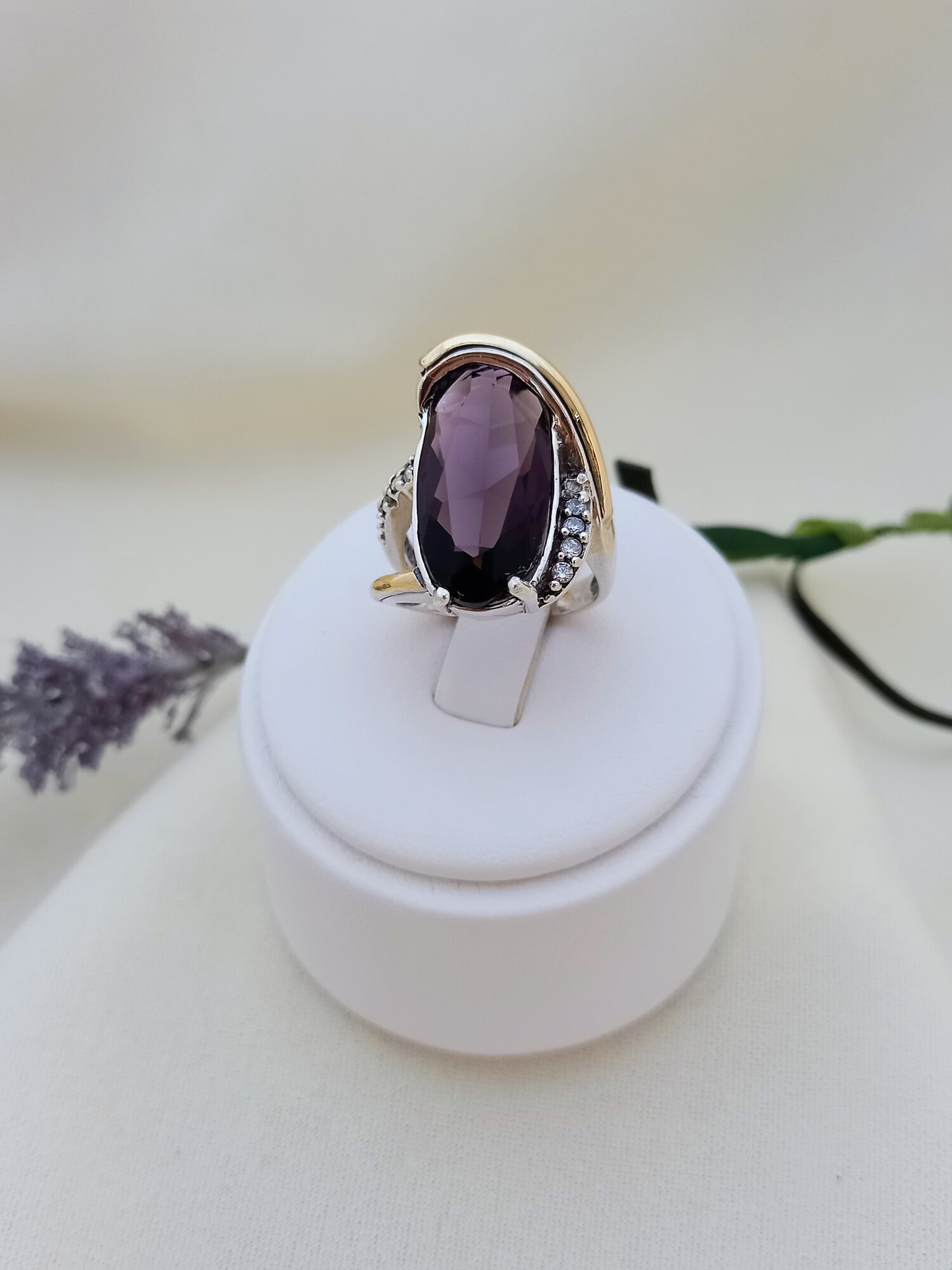 Anillo Aurora violeta