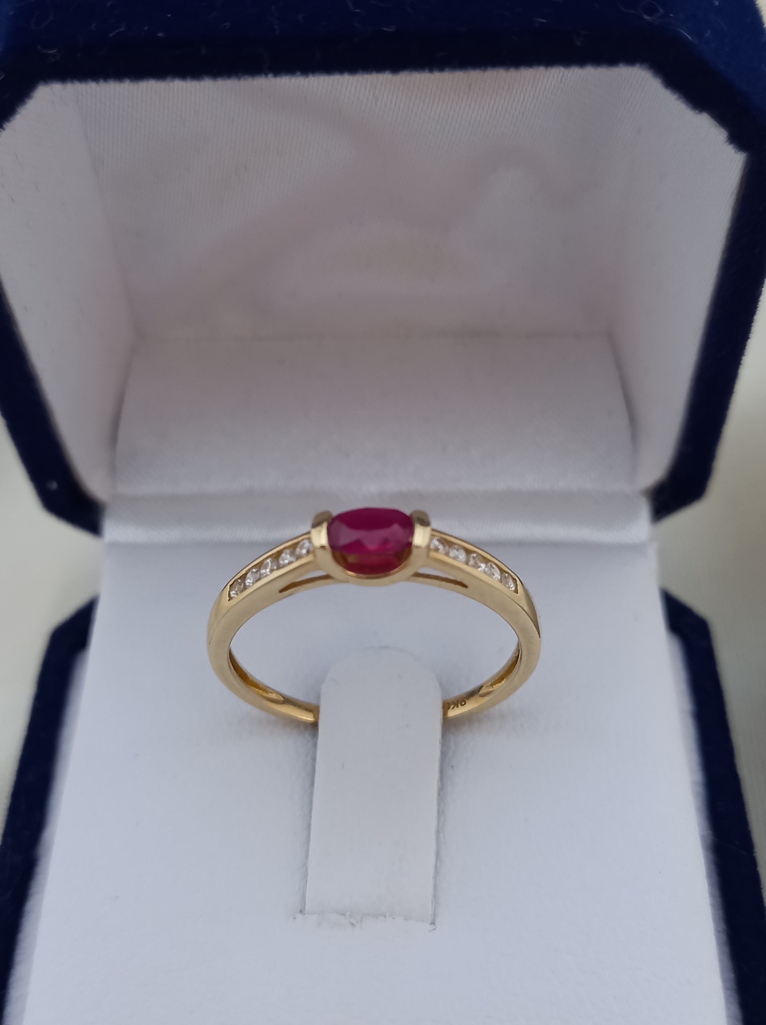 Anillo Destello rojo