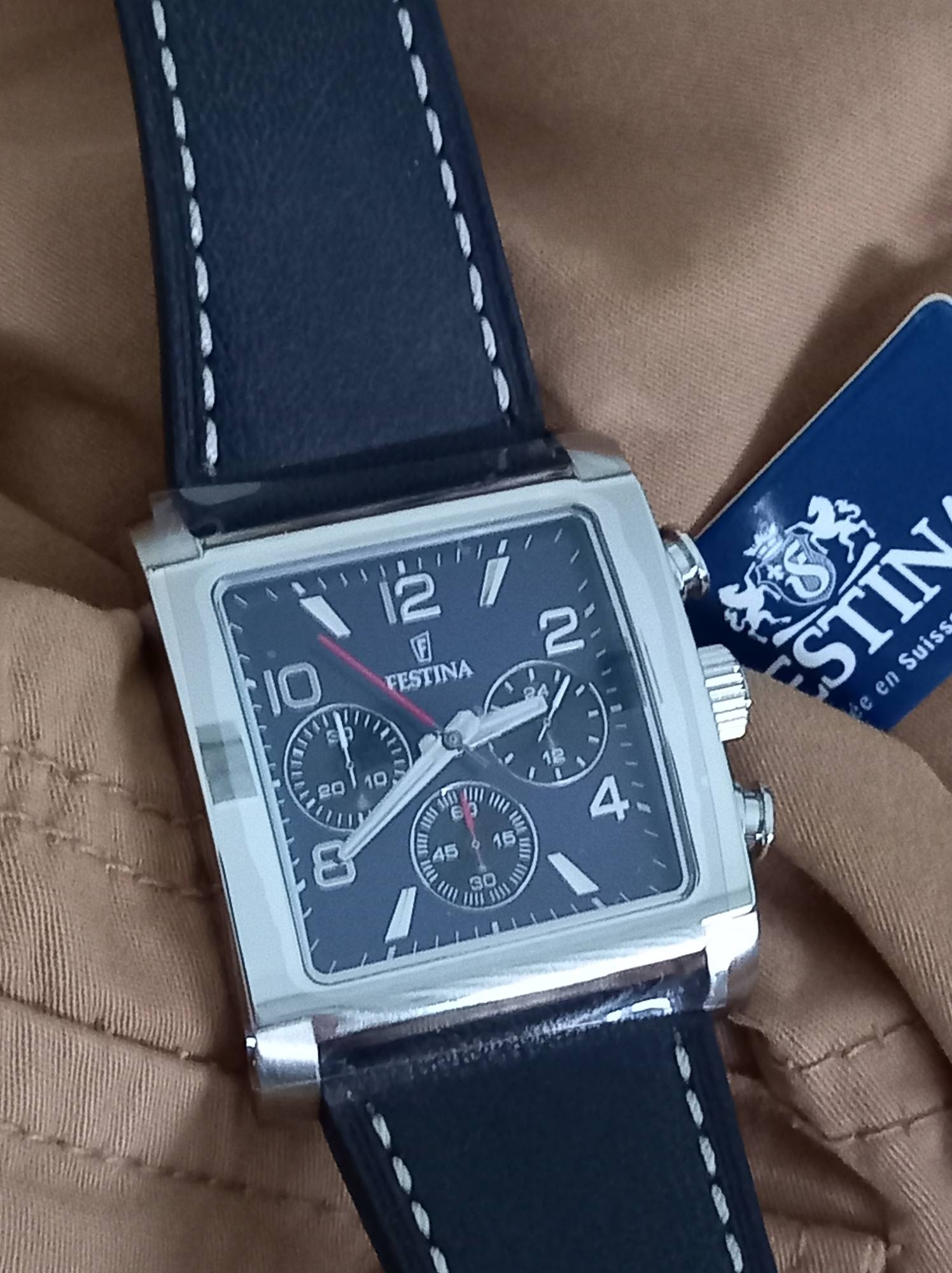 Festina Timeless Chronograph cuadrado