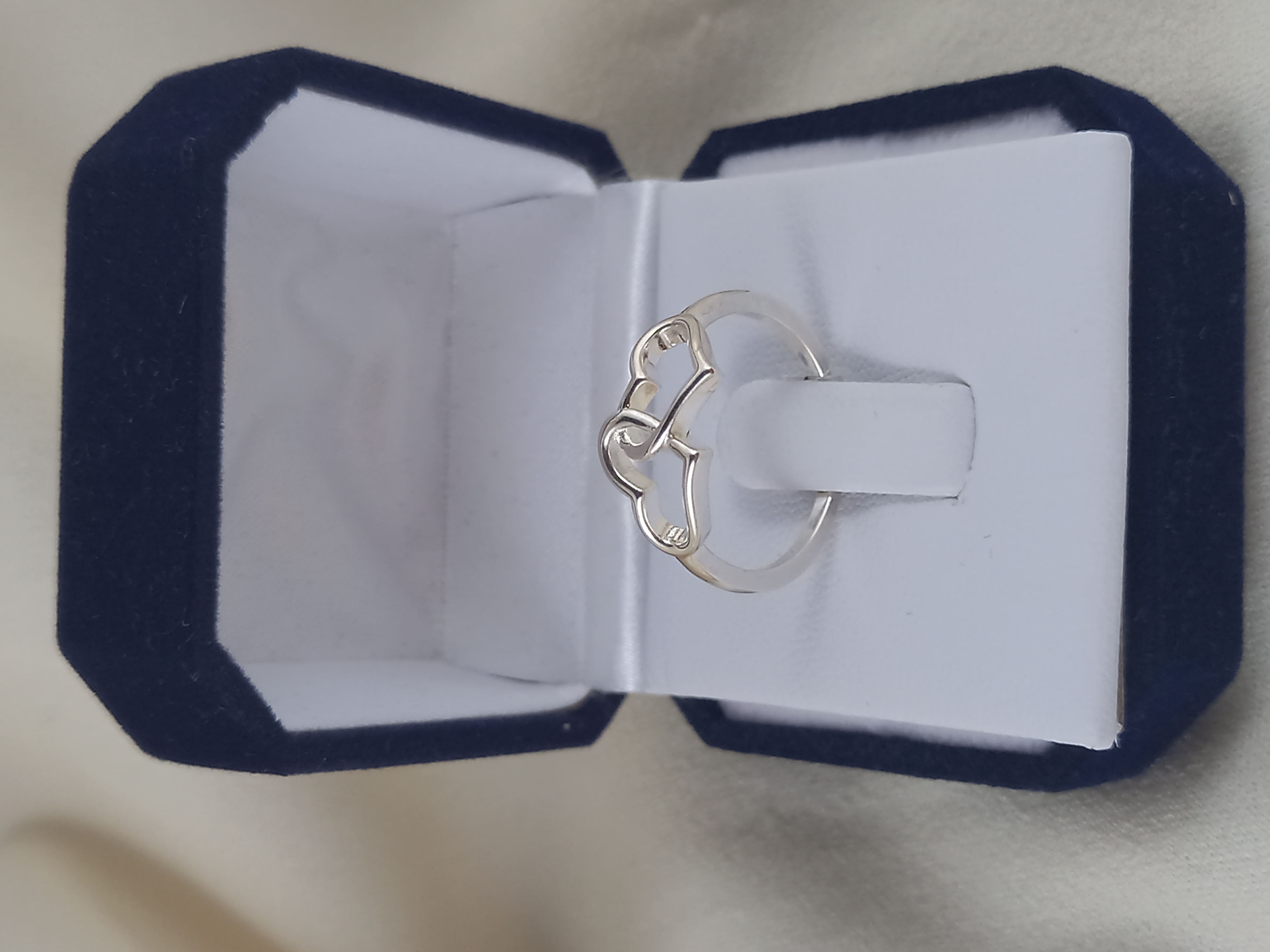 Anillo Corazones
