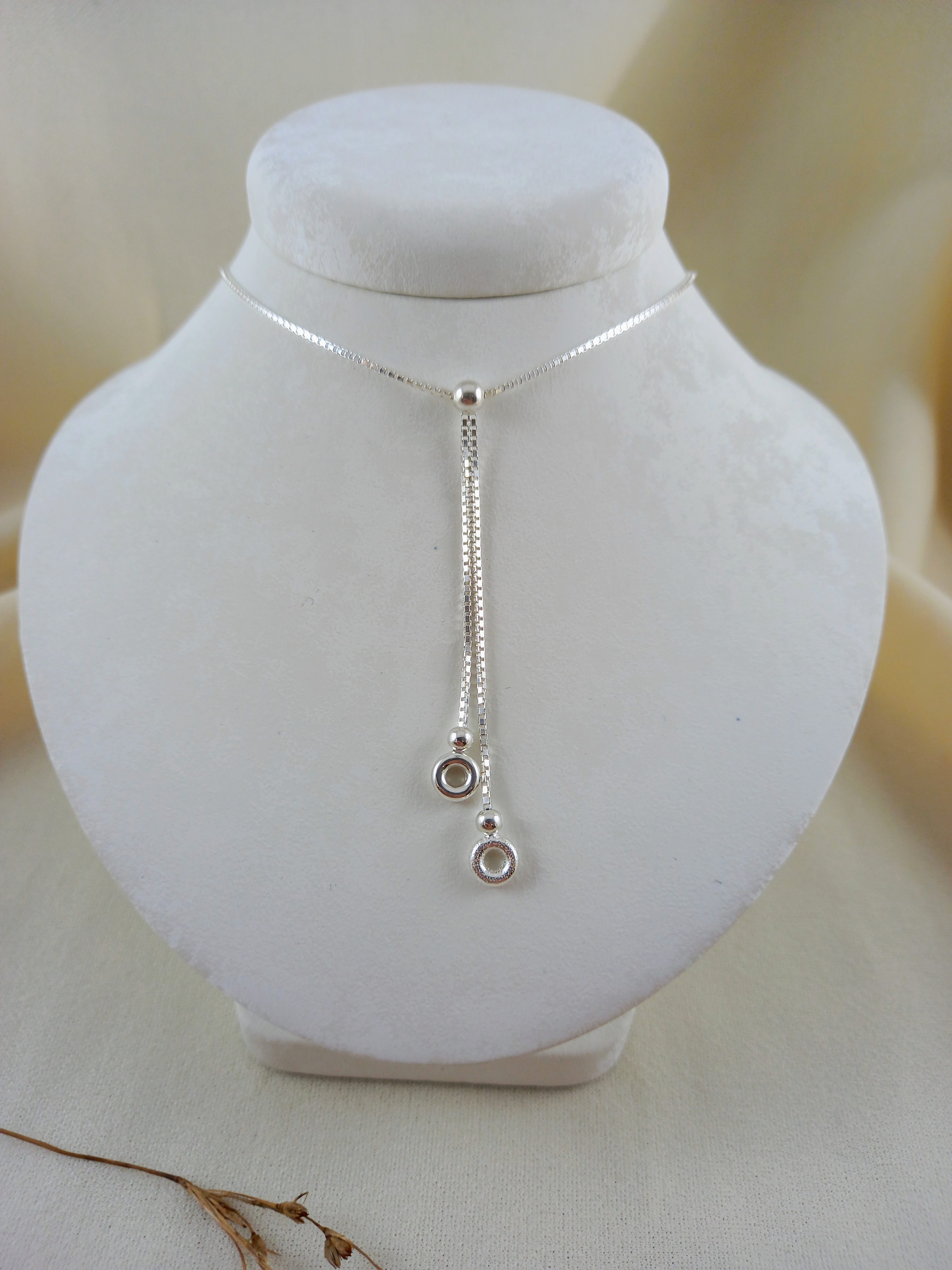 Collar Nilo