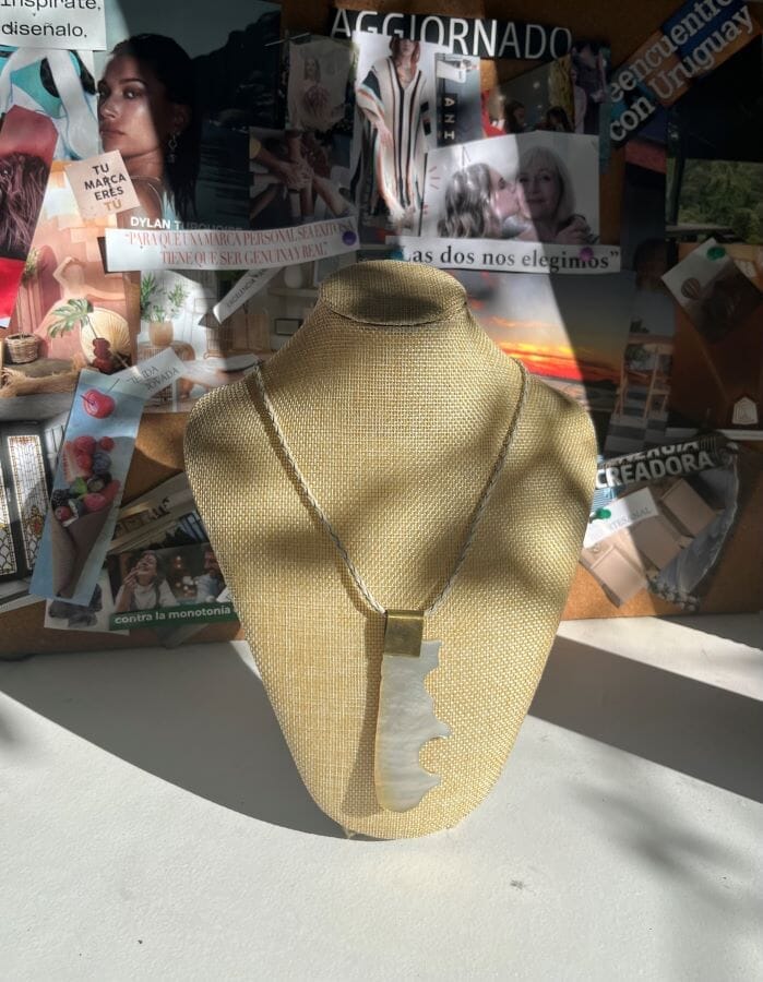 Collar Nacar