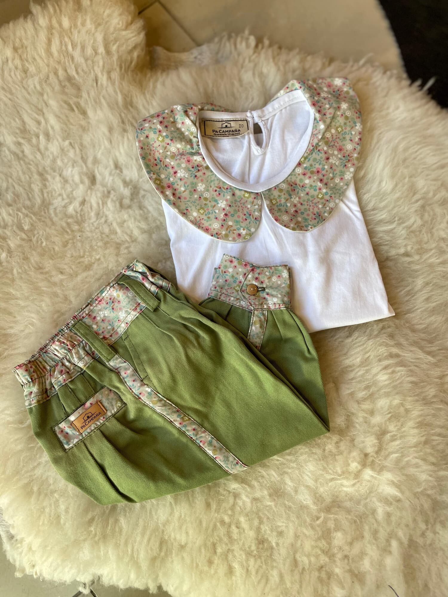 Conjunto remera y bombacha Flor pastel