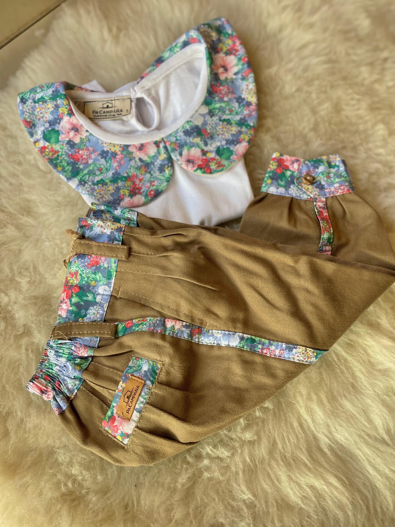 Conjunto remera y bombacha Flor Azul