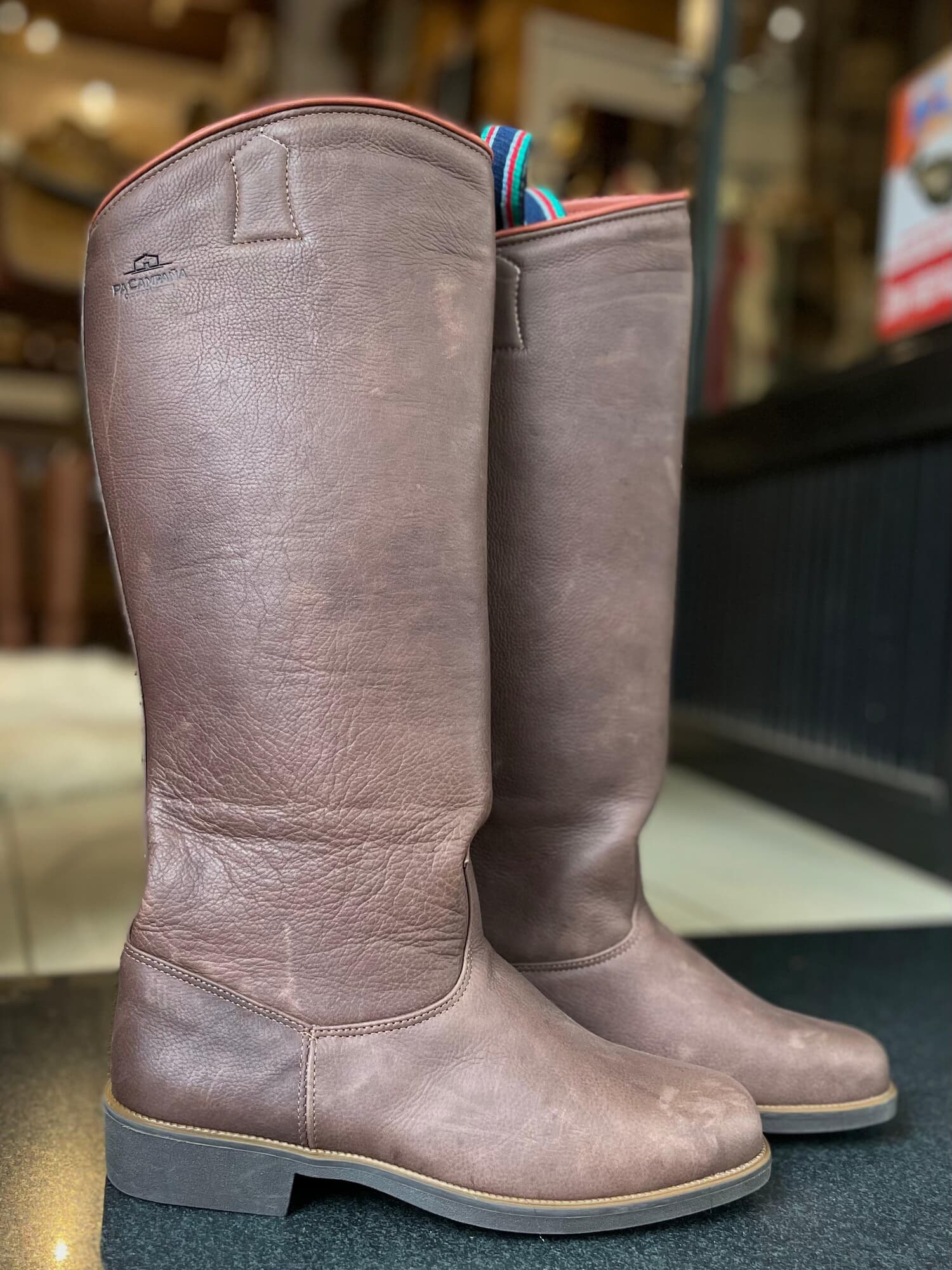 Bota Caño Duro