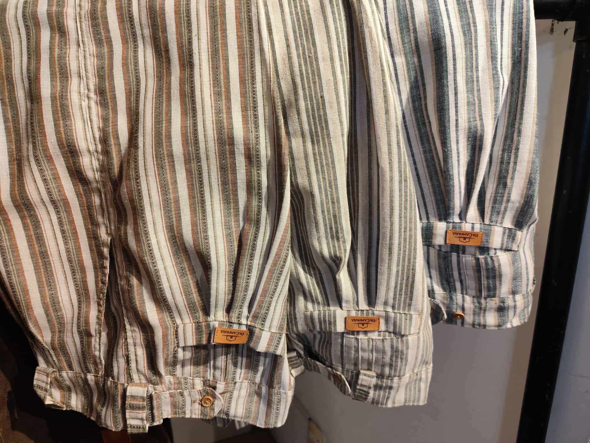 Beige con rayas marrones Beige con rayas marrones
