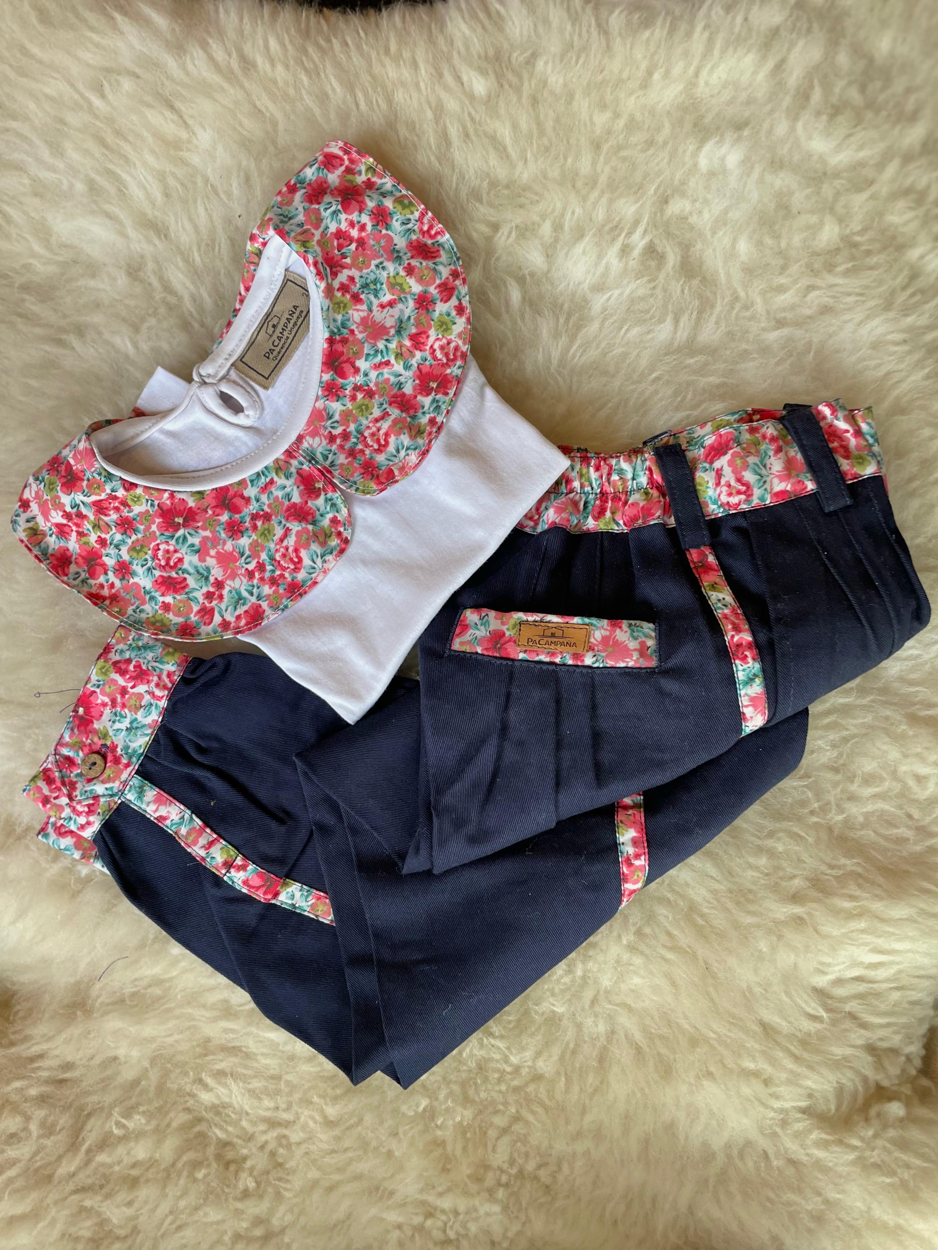 Conjunto remera y bombacha flor rosa