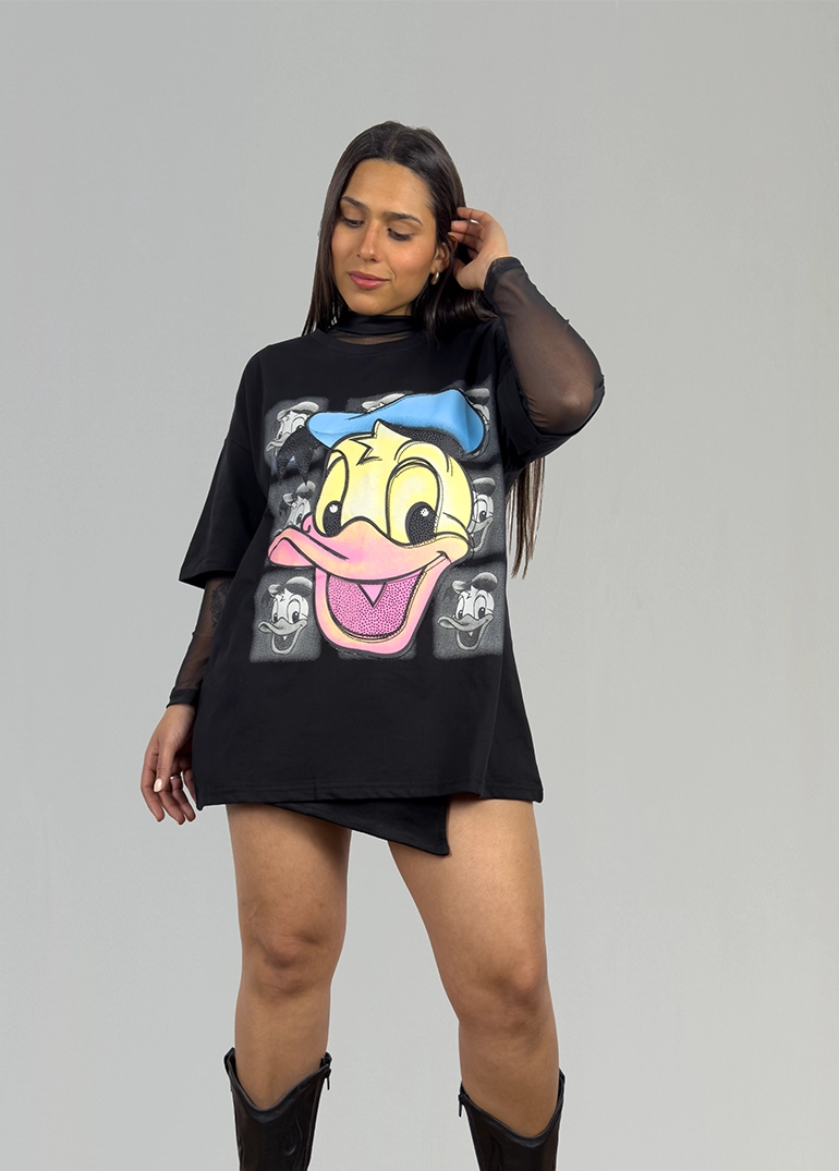Remera con diseño Love