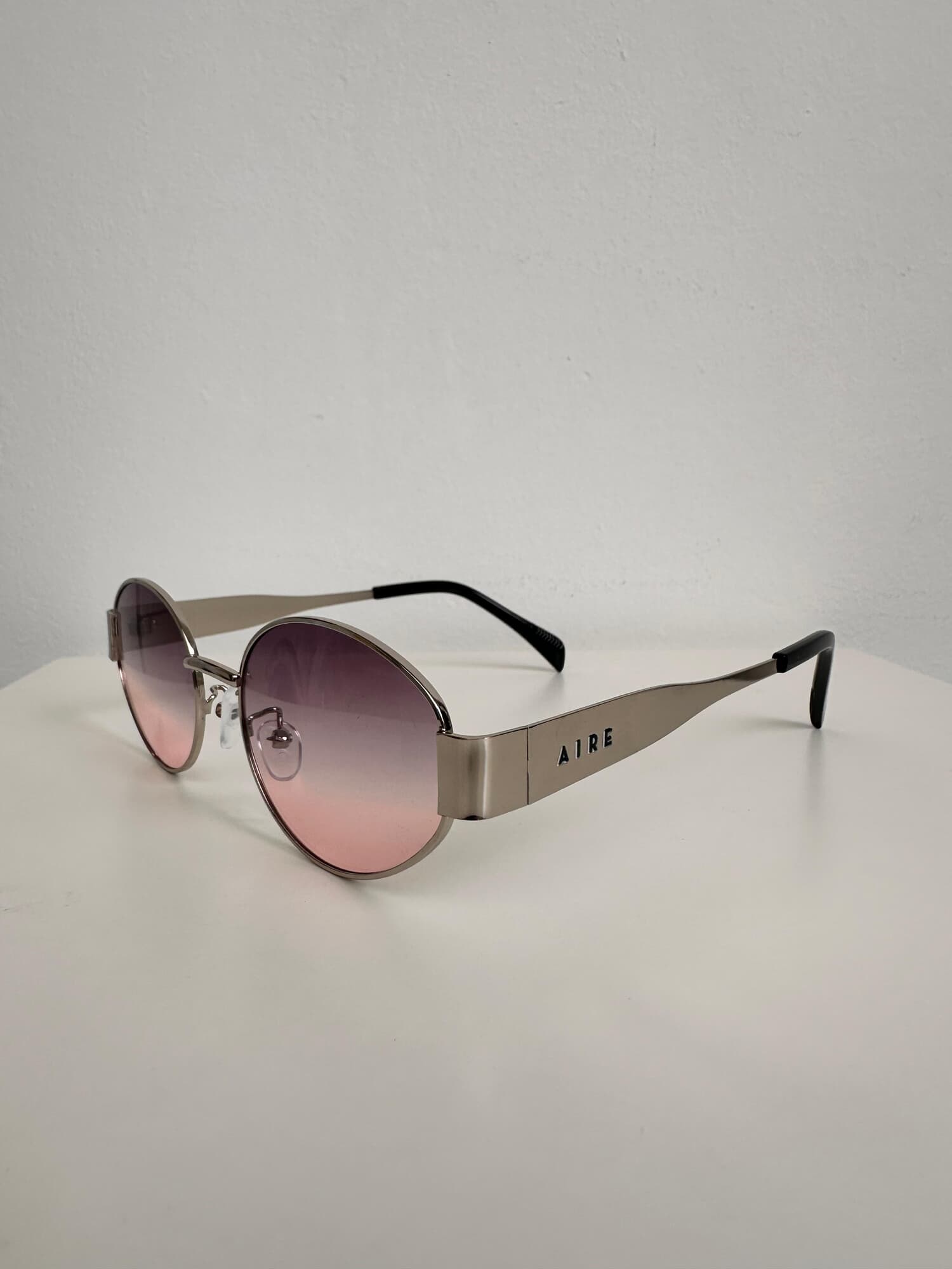 METAL ROUND SUNNIES