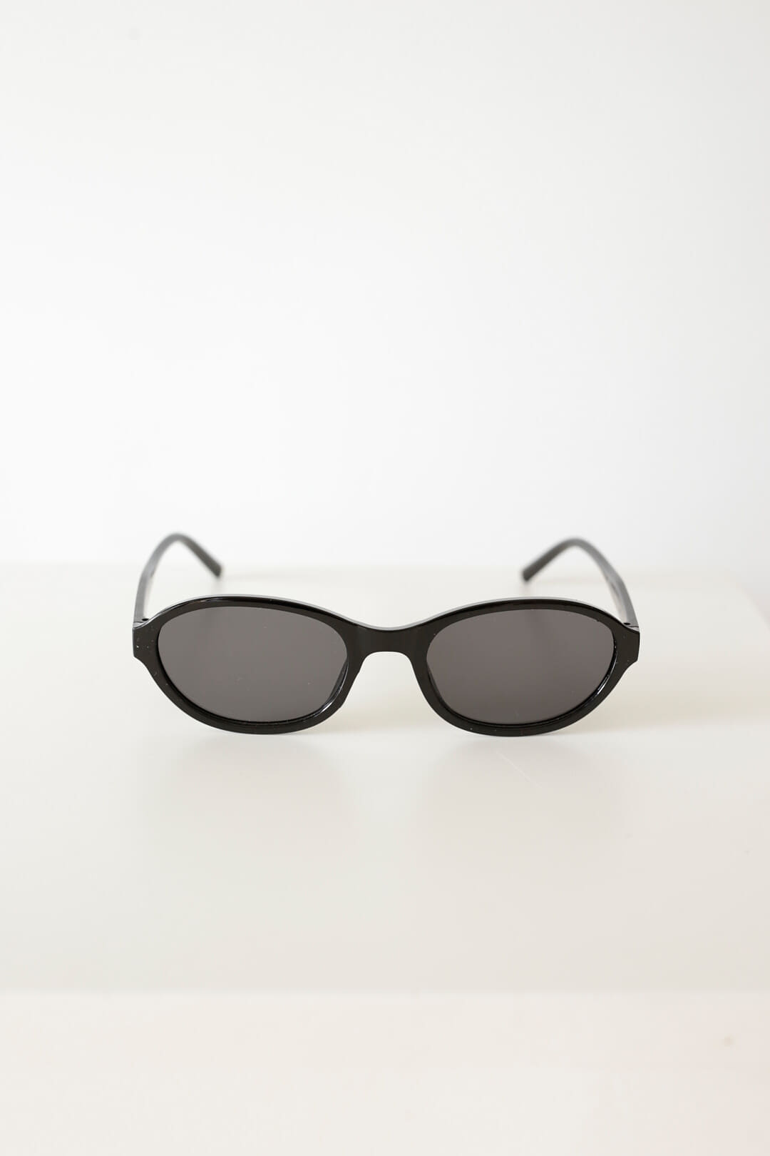 MIRANDA SUNNIES