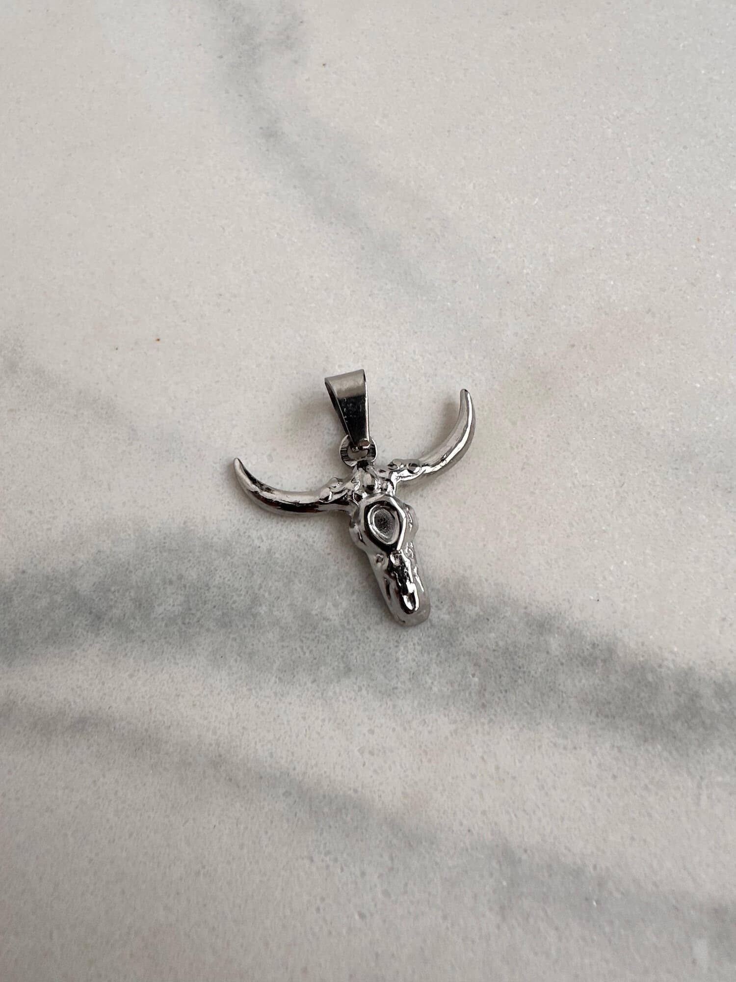COLLAR BULL